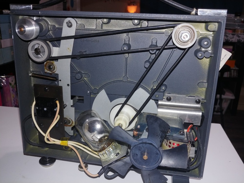 DeJur Eldorado 84 AZ Dual Eight Projector **WORKS**