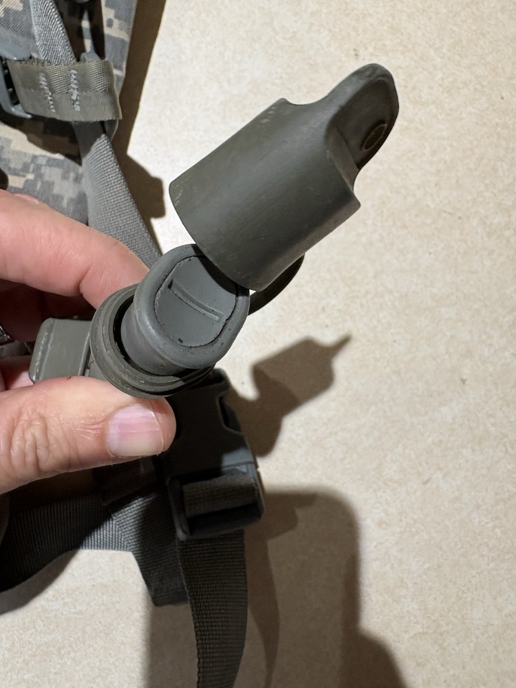 MOLLE II Hydration System Carrier Army Digital Camo