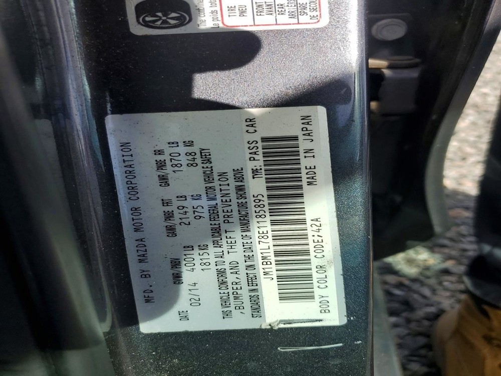 3 2014 Glove Box 5006274