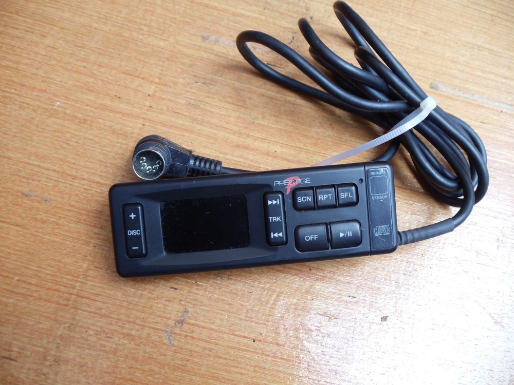 Prestige  CD Changer Controller Part no. P- COMR