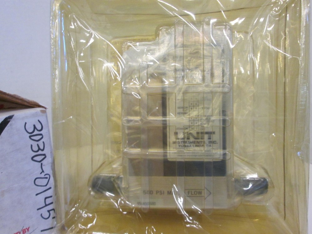 Unit UFC-1500A, MFC, Mass Flow Controller, SIH4, 30 SCCM