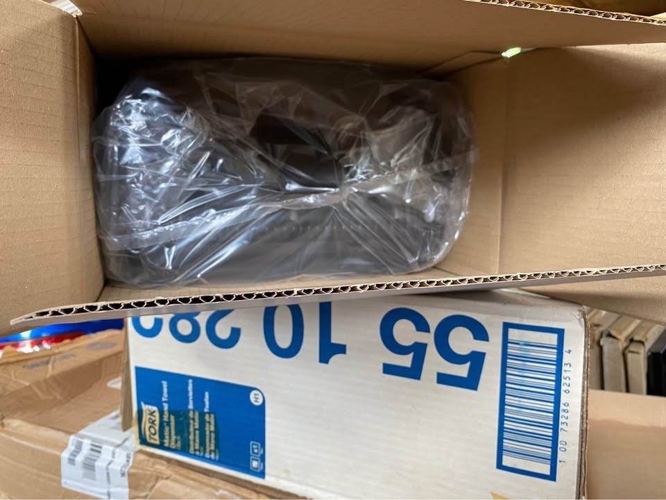 Tork Elevation Hand Towel Dispenser, BLACK 55 10 282 Pull NEW SEALED