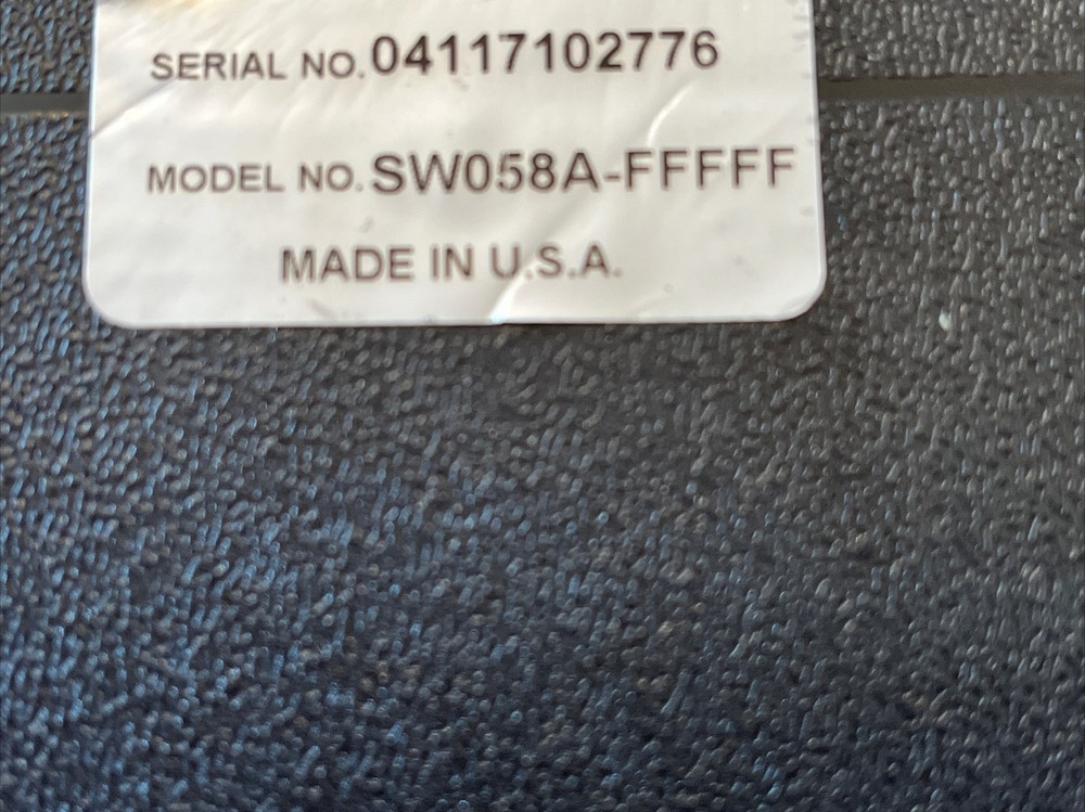Black Box ABCDE Switch Audio Video Switchbox Desktop SW058A-FFFFF (NEW)