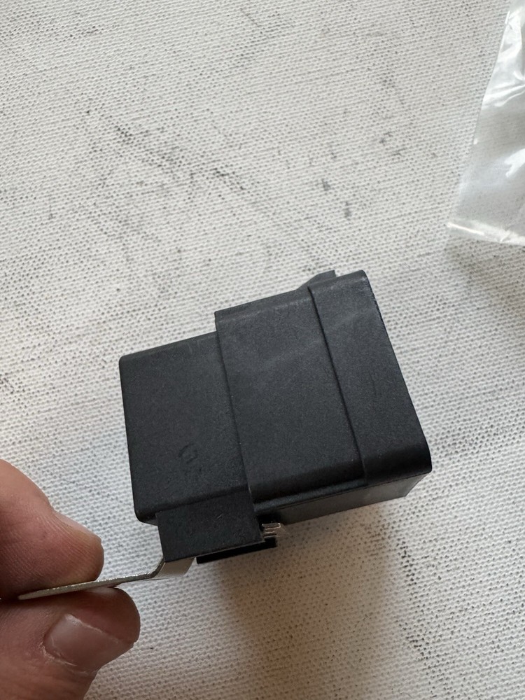 2250153-875 Control 12V SPDT