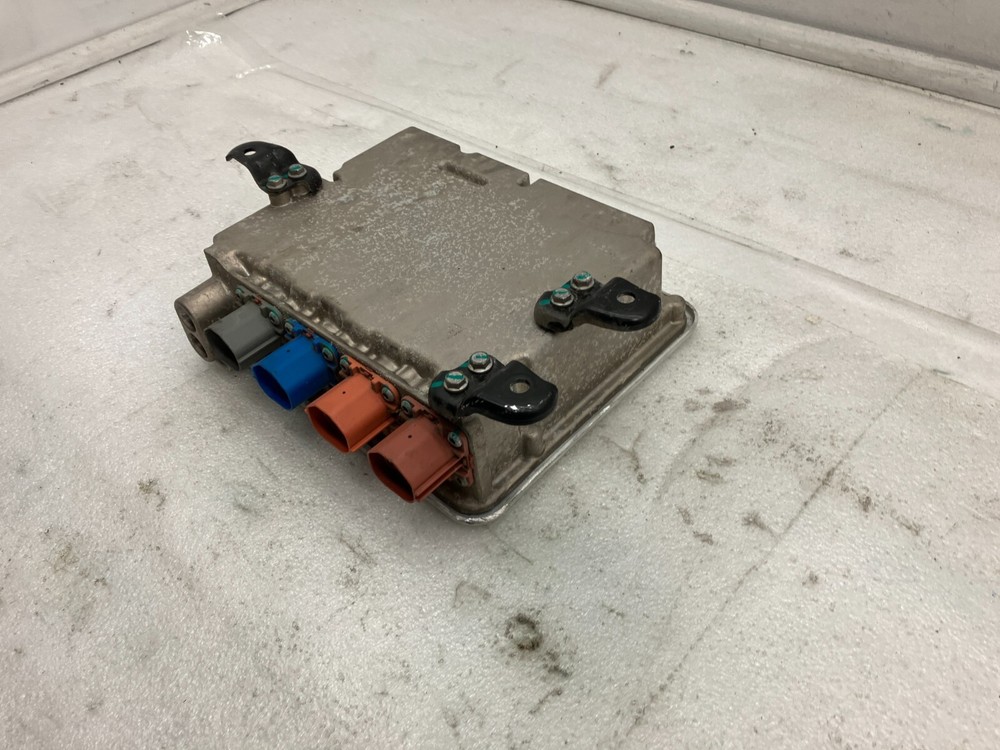 ⭕ 2012-2015 Tesla Model S Front High Voltage Distribution Junction Box Assembly