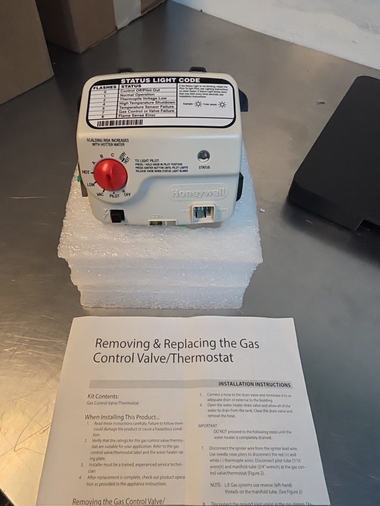 Honeywell WV8840B5069 Water Heater Gas Valve NEW! LP      321167-000   100078048