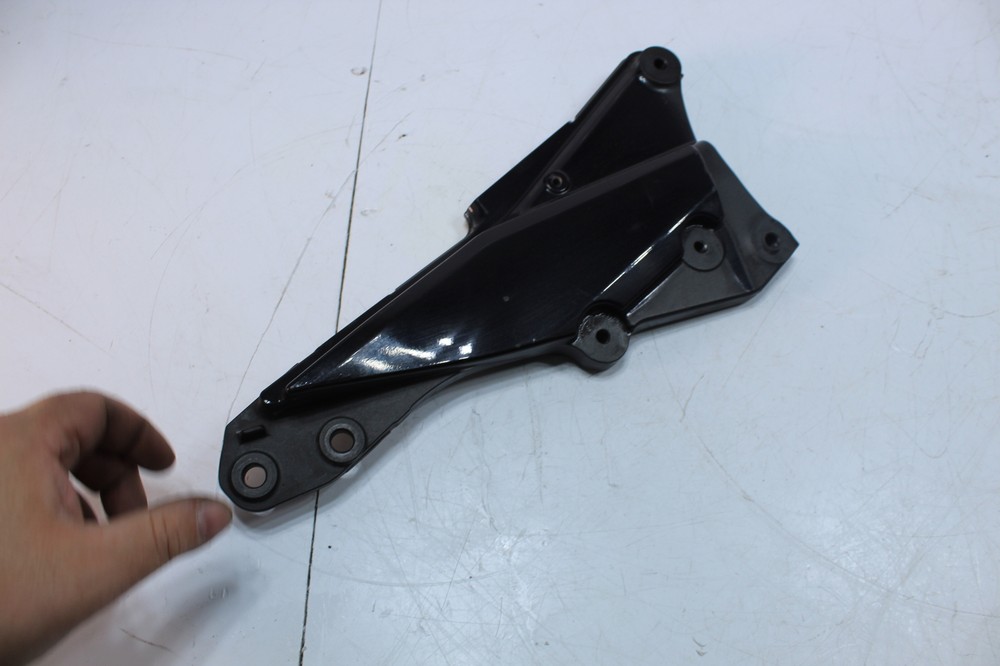 2010 Kawasaki Z1000 Right Rear Subframe Back Sub Frame