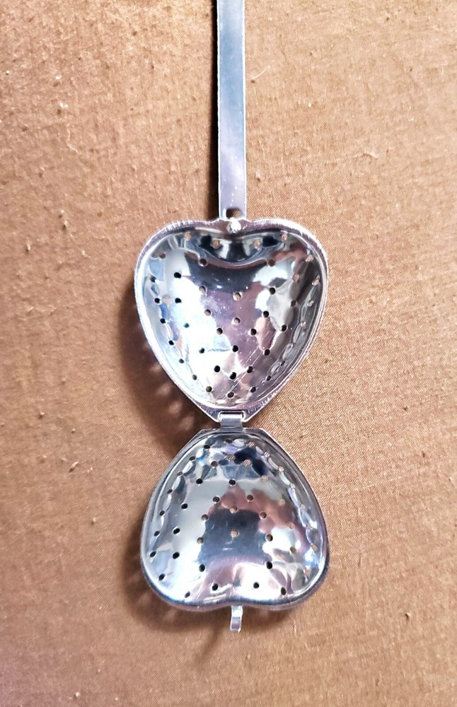Heart Shaped Stainless Steel Tea Infuser With Handle