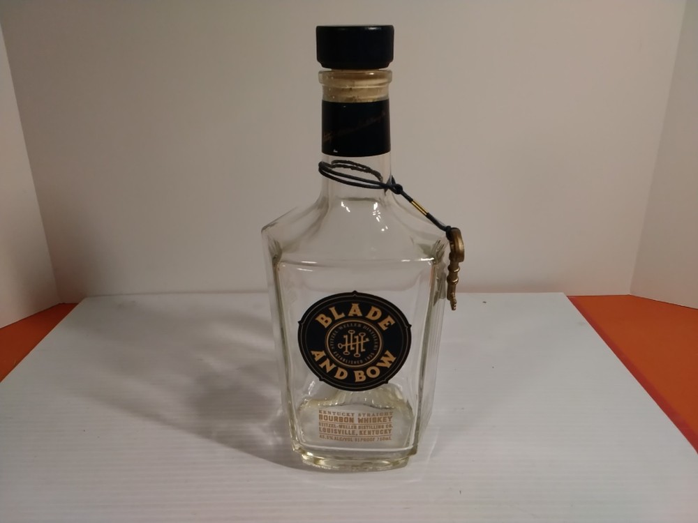 Blade And Bow Empty Whiskey Bottle 750mL With Key #5