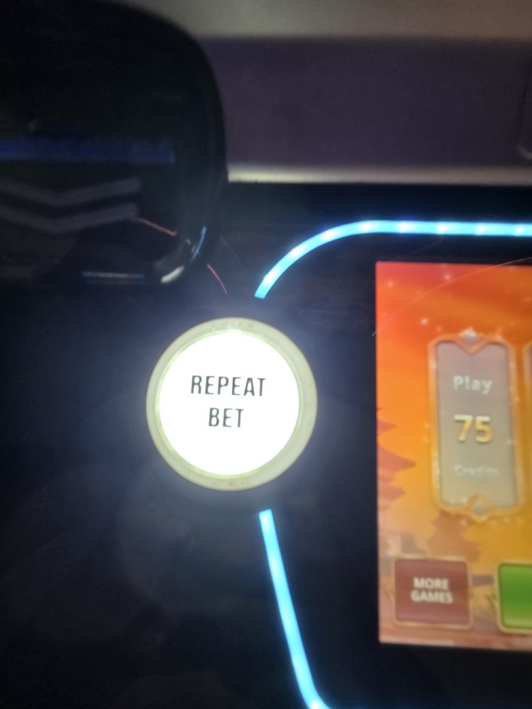 IGT Curve IDeck Button Panel Spin Button Replacement LED Bulbs x2 Pcs