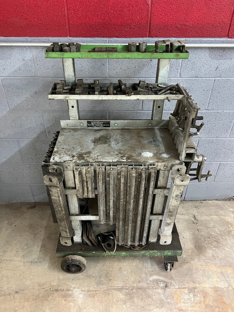 Delta 6000 Universal Pressure Tester