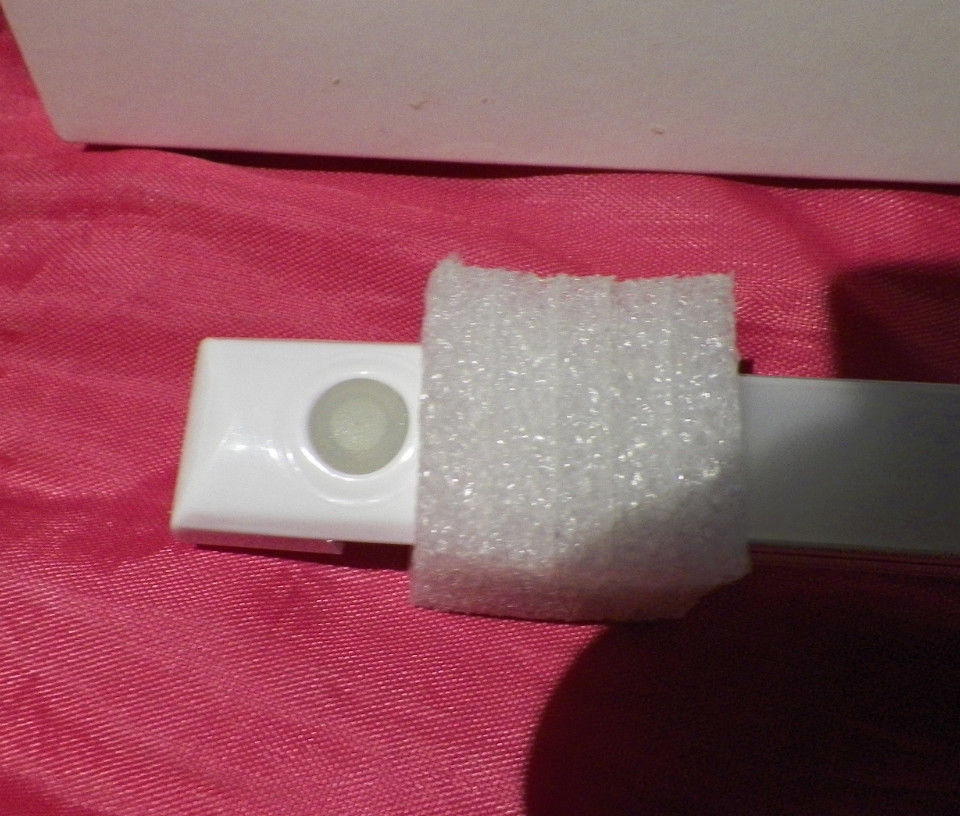 Dream Lighting 600MM LED Strip Light 23.6" Switch 12V Cool White Under Cabient