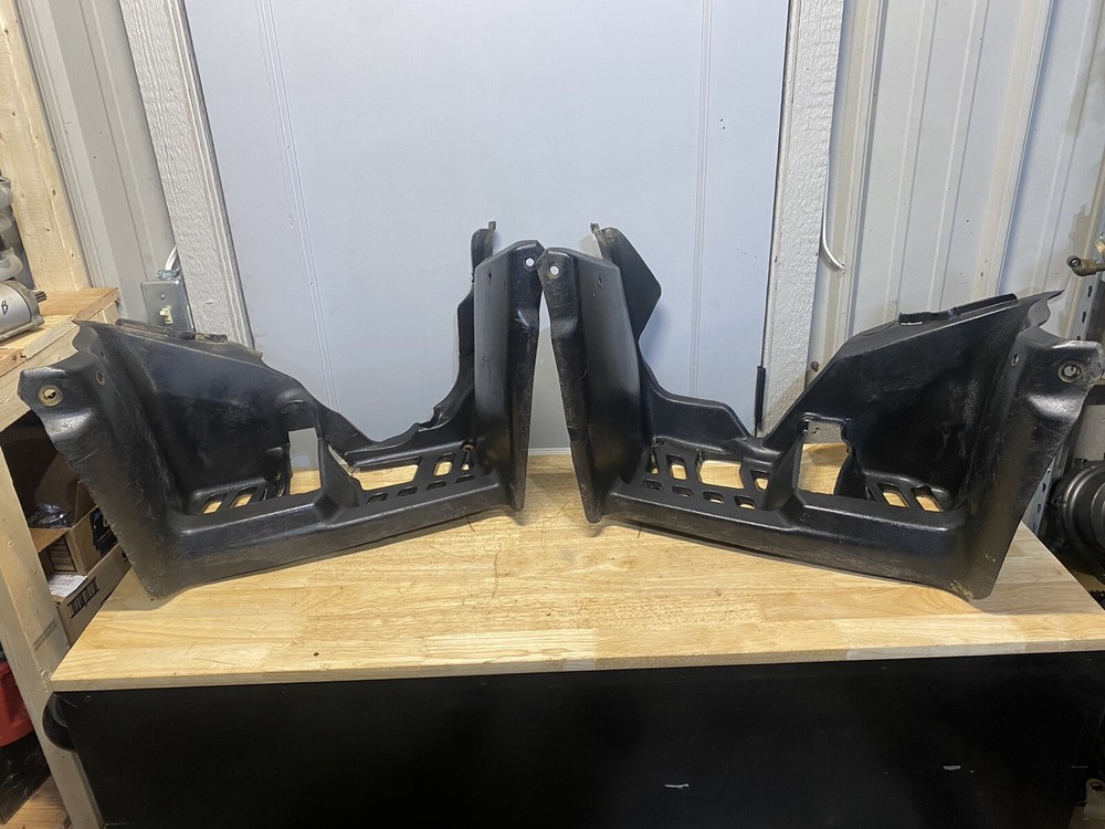 Suzuki Ozark 250 Heel Guards Feet