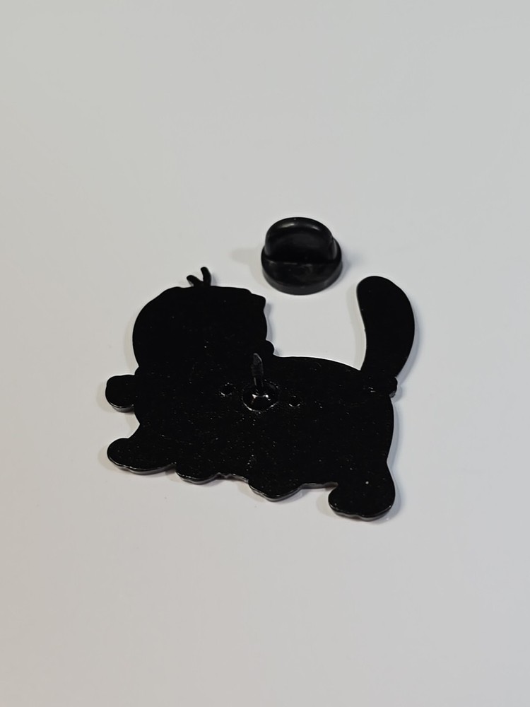 Cute Spotted Cat With Tail Up Lapel Pin
