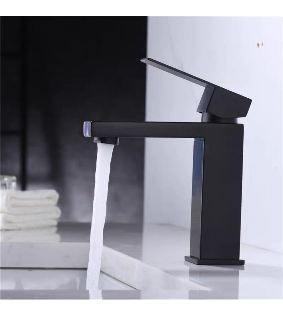 Black Matter Bathroom 1 Hole New In Box