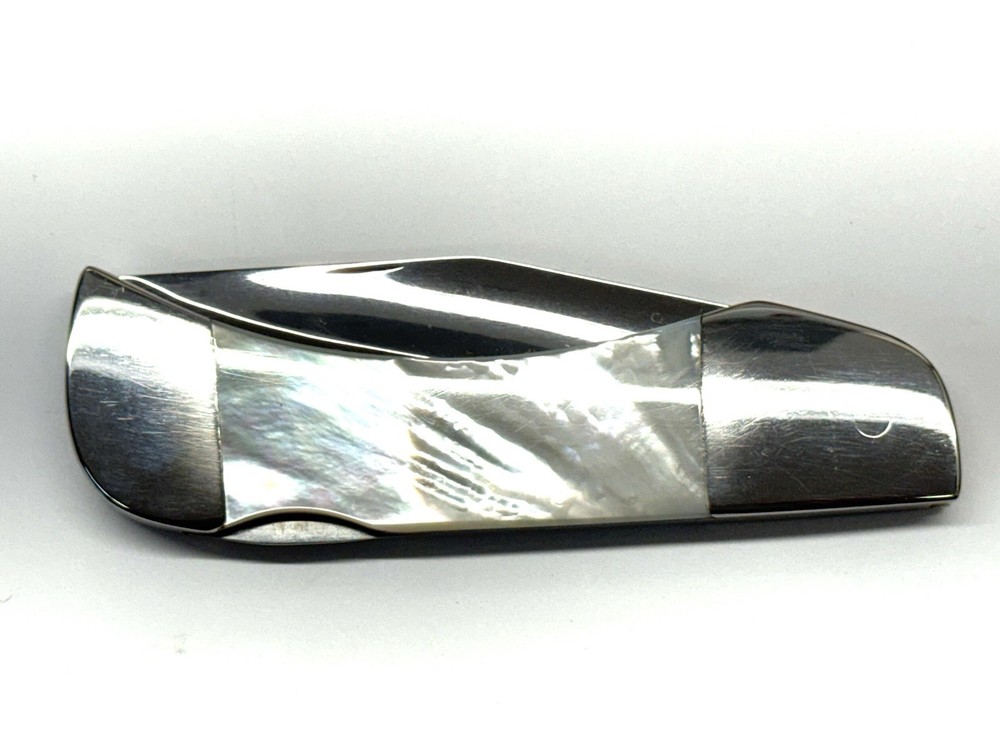 Custom Made Knife HEWITT Folder w Pearl #129