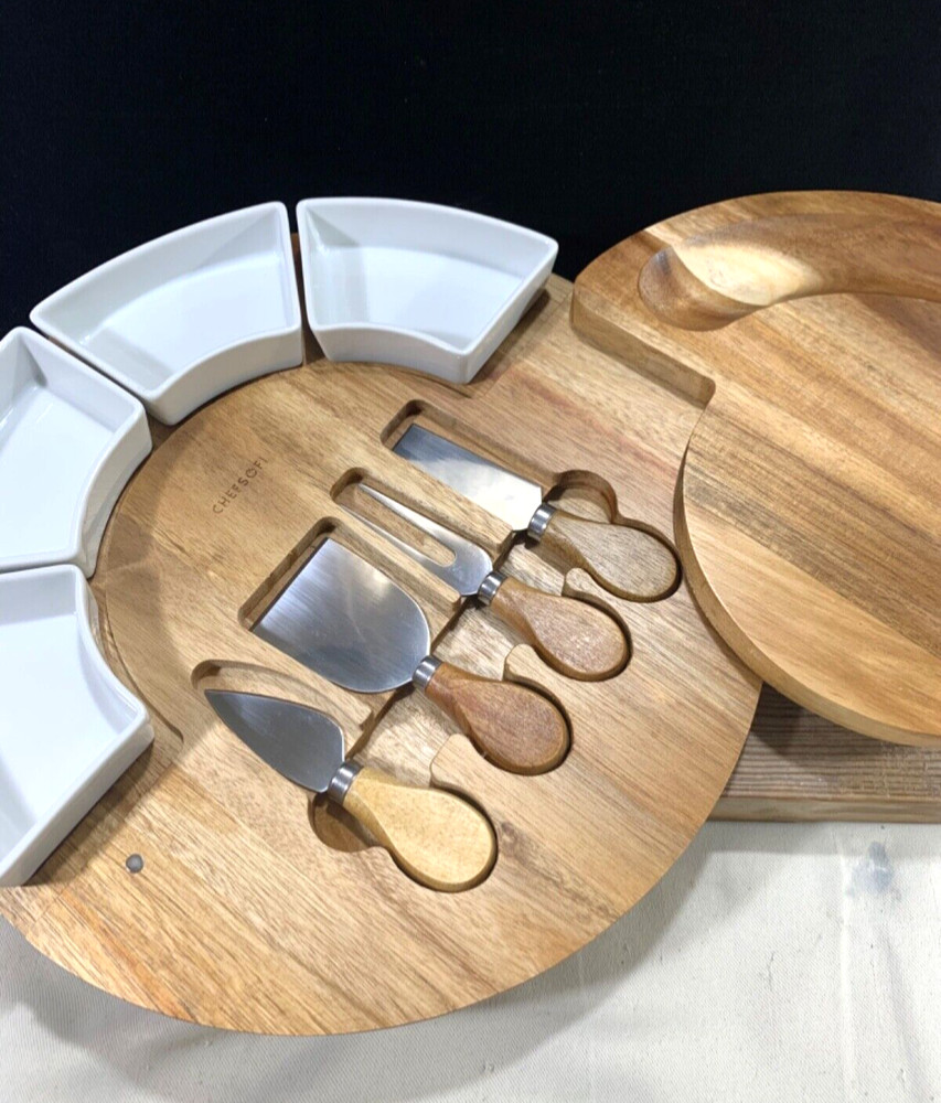 Bamboo Cheese Charcuterie Board pre owned