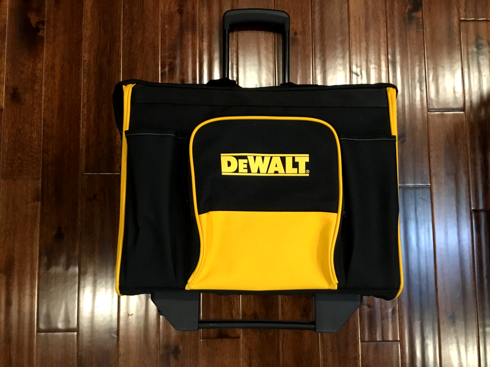 New Dewalt Site-Ready Large Rolling Heavy Duty Tool Bag With Telescoping Handle