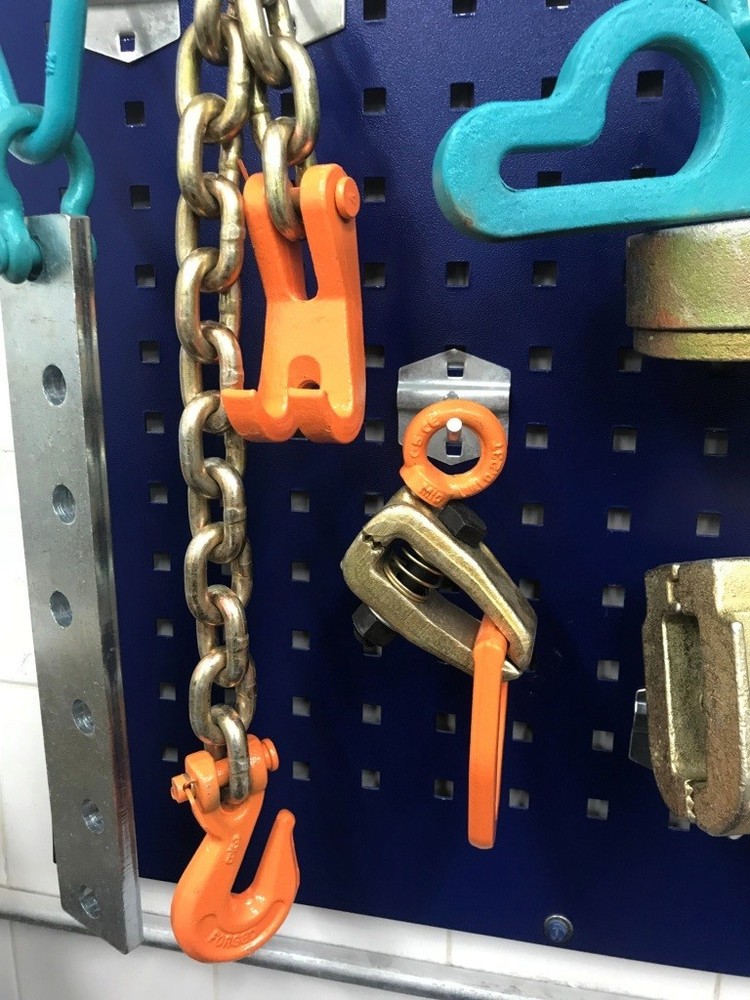 AUTO BODY FRAME MACHINE 8 PIECE TOOL AND CLAMP SPECIAL PRICING!