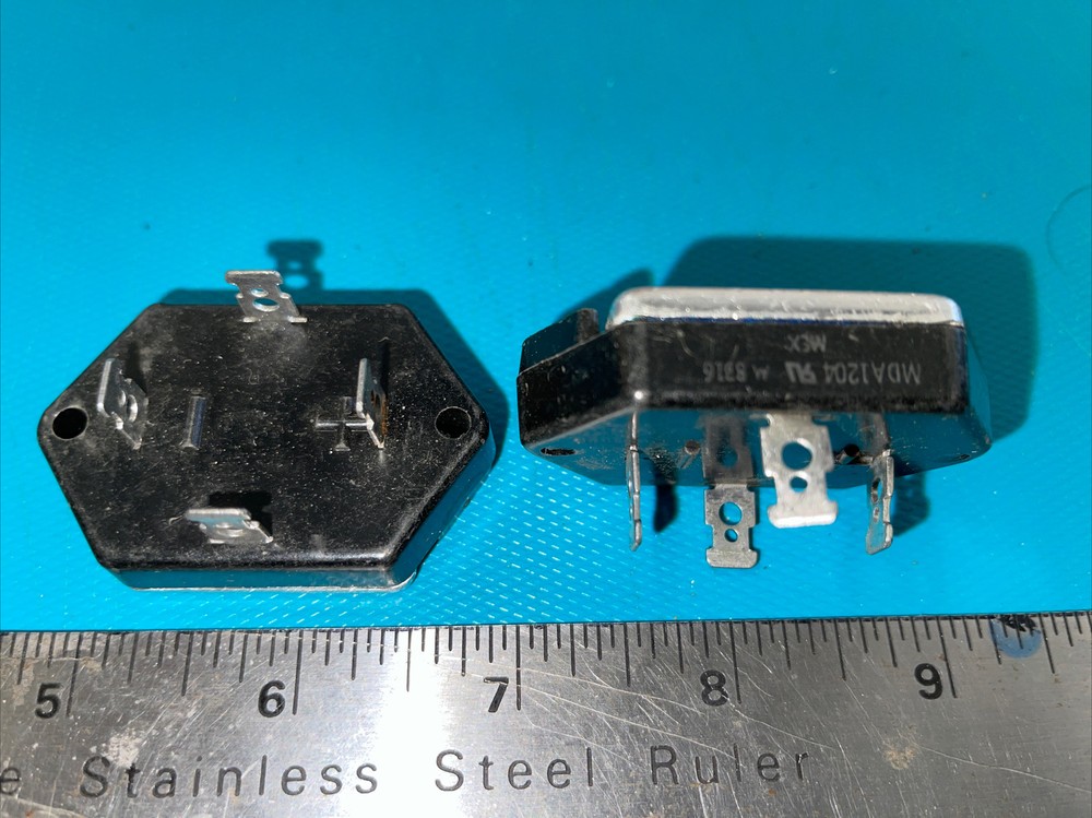 MDA1204 Rectifier (2pcs) MOTOROLA