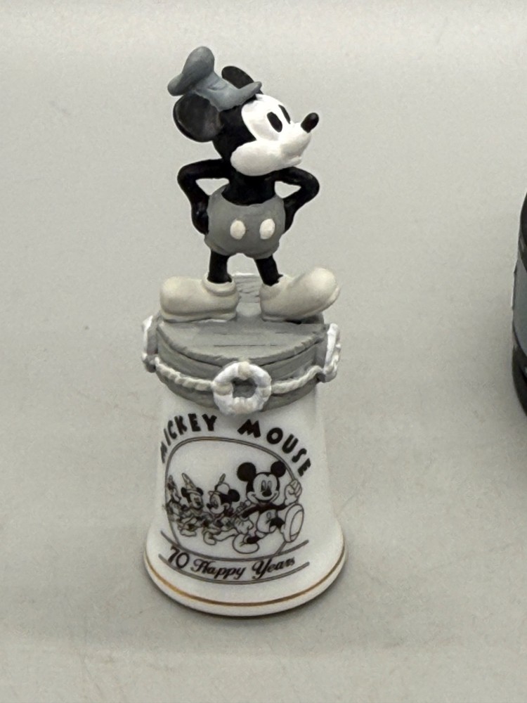 THIMBLE Disney Mickey Mouse 70th Anniversary Happy Years Thimble