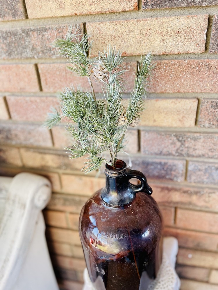 Weeping Pine Spray, 19”