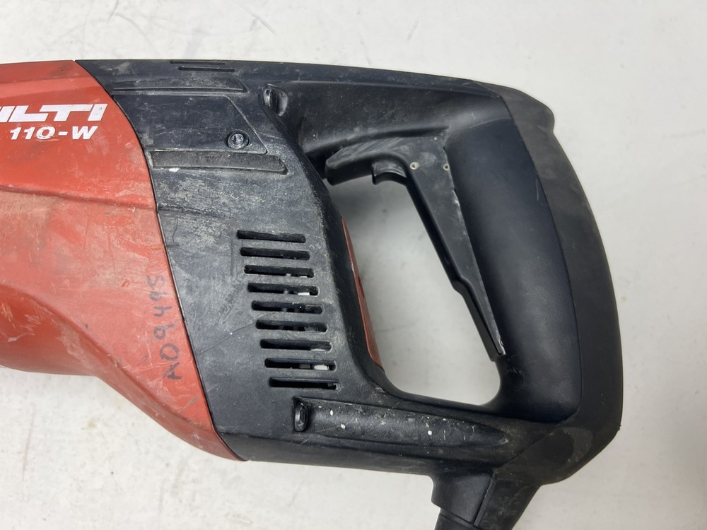 HILTI DD 110-W DIAMOND CORE CORDED DRILL