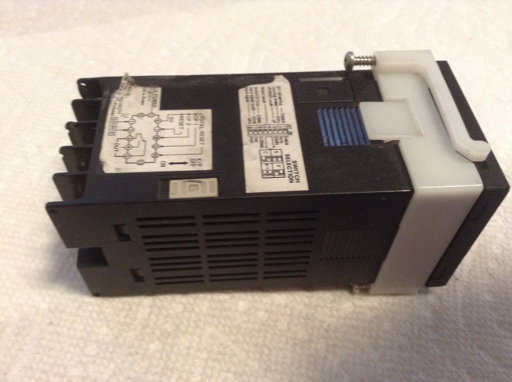 Omron H7CX-A Counter