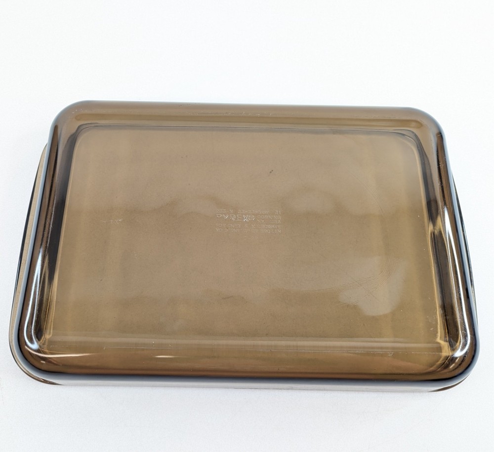 13.5" Vintage PYREX Fireside Rectangular Roster 233-N