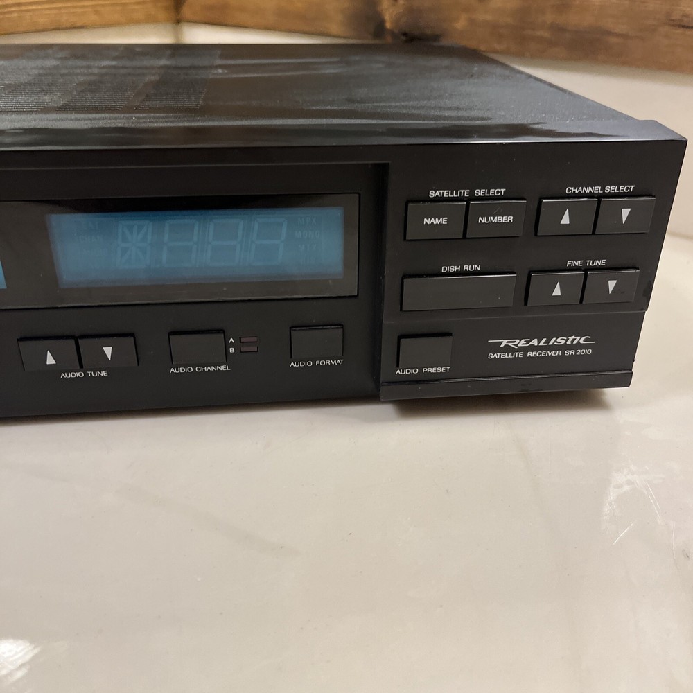 Realistic Satellite Receiver SR 2010