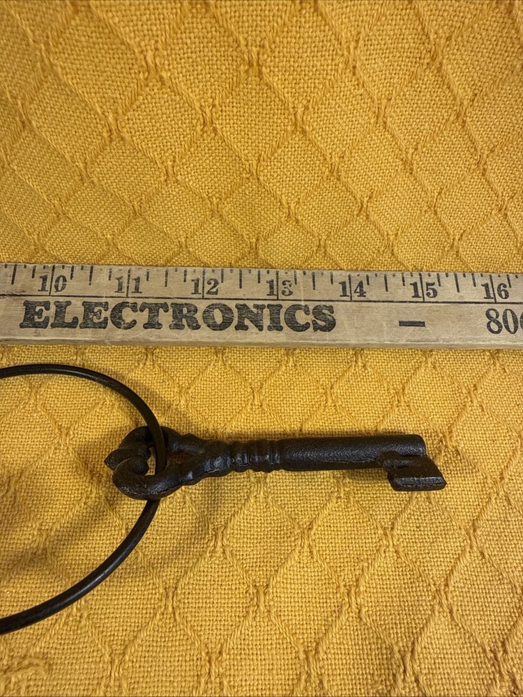 decorative skeleton key