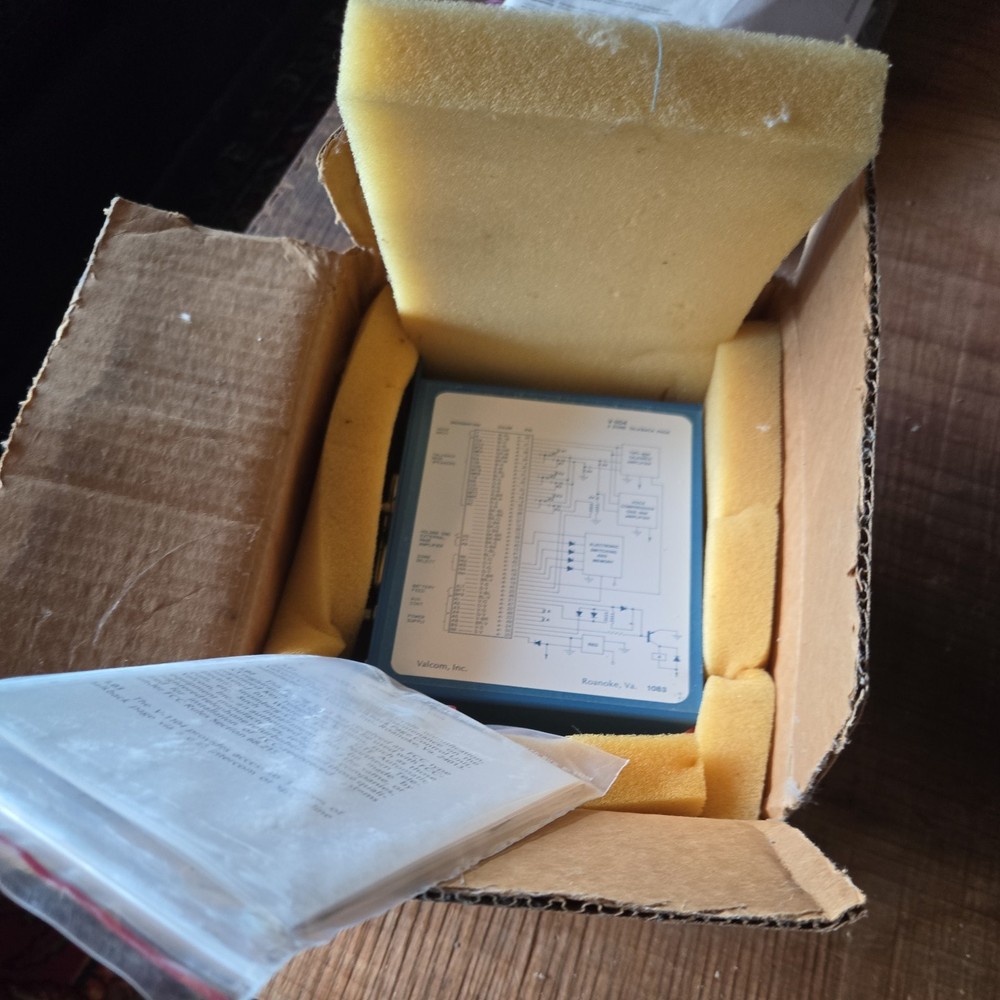 Valcom V-1104 3 zone Talkback page