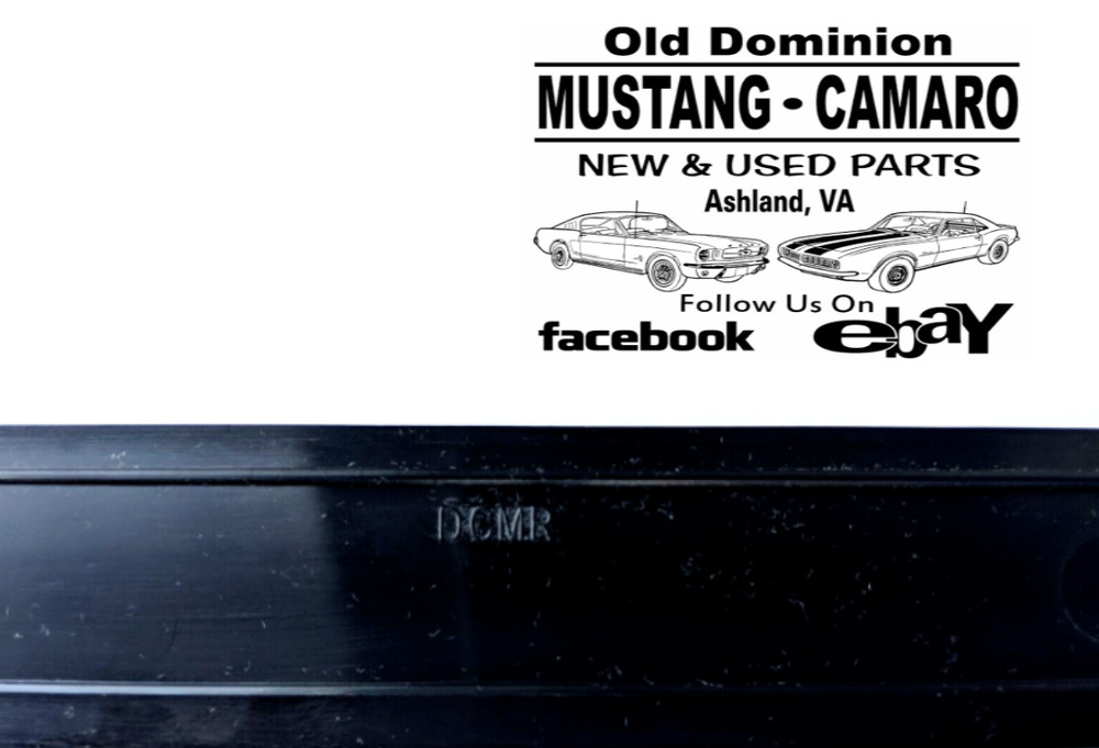 1971-1973 Mustang Dash Trim Above Glove Box