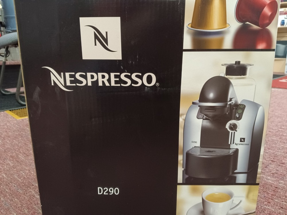 Nespresso C290 Coffee Machine - Demo Unit