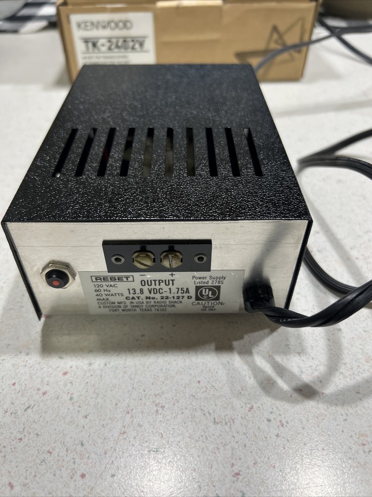 Vintage Micronta Regulated 12 Volt Power Supply #22-127 D