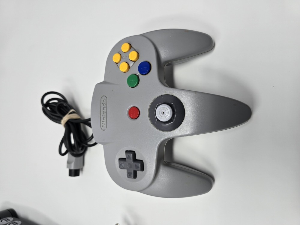 N64 Nintendo 64, Controller, Cords, Performance Memory Card, Memory Expasion Pak