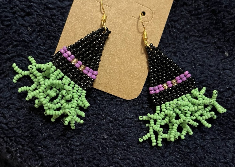 Handmade, Seed Bead, “Witch’s Hat”, Halloween Earrings