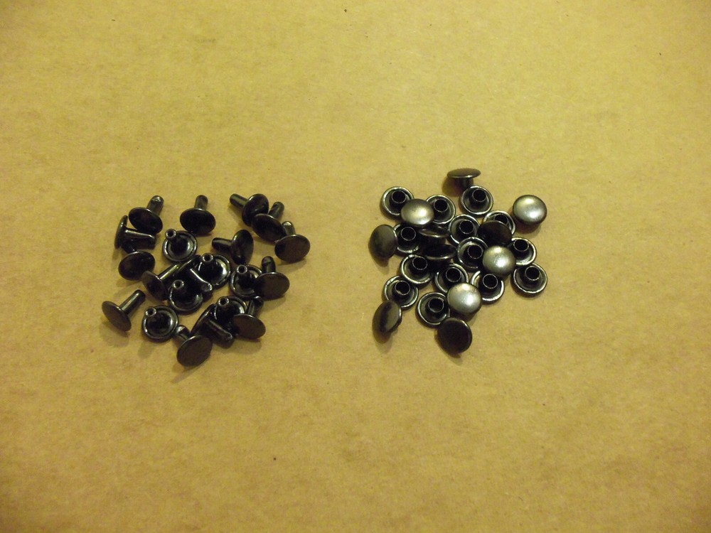1/4" Black Steel Double Cap Rapid Rivets (250 pack)