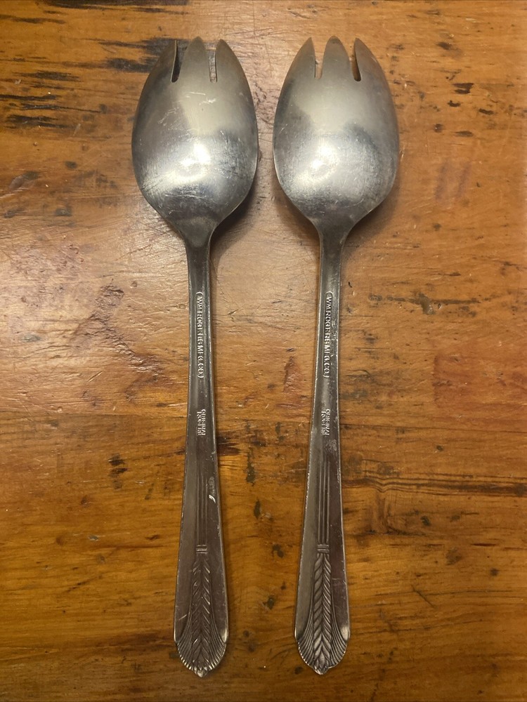 Set 2 Wm Rogers Mfg Original ALLURE Pattern Silverplate Serving Fork Flatware