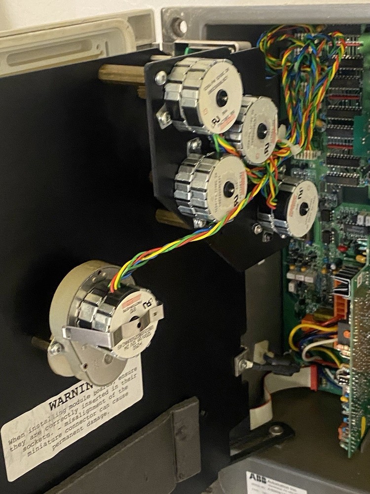 ABB COMMANDER 1900 CHART RECORDER 1951JAA01100090STD