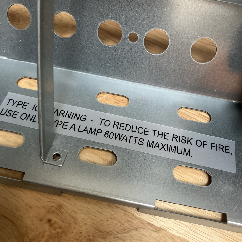 Utilitech 7123-02 Reflector Replacement 0498842 NEW