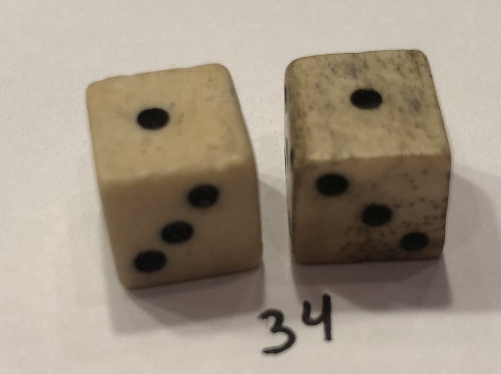 Vintage Pair Bone (Bovine) Dice 7/16”