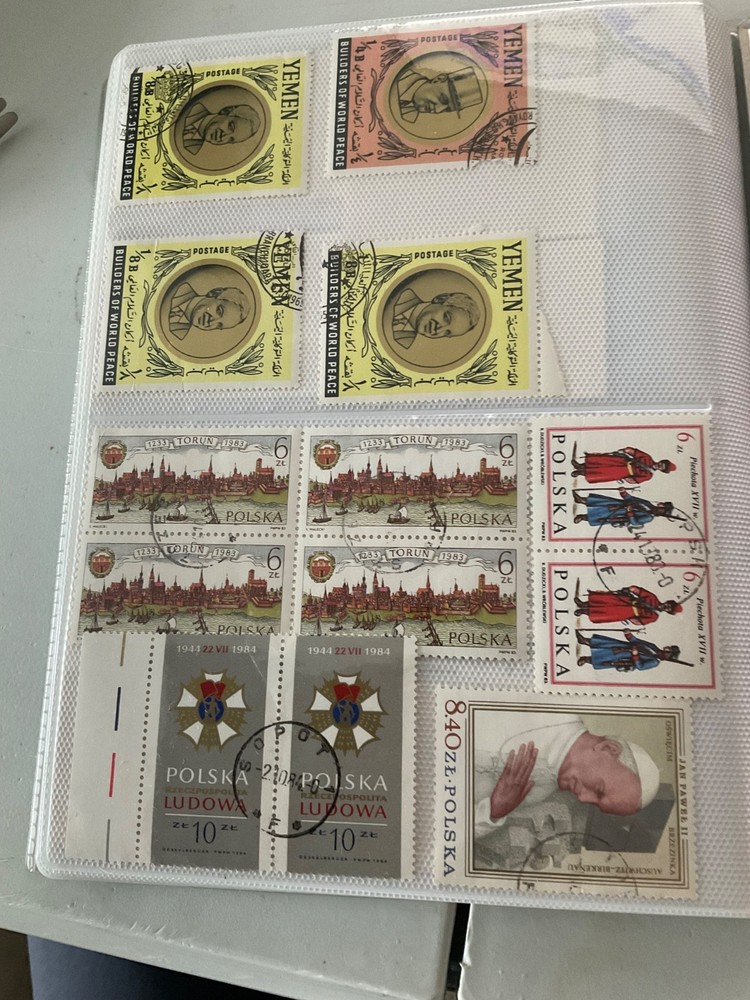 WORLDWIDE STAMPS ON PAGES