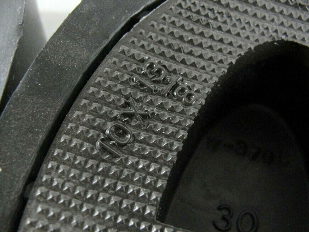 GOODYEAR NEOLITE CORE #30 REPLACEMENT SOLID BLACK BLOCK RUBBER BOOT HEEL 10x13/8