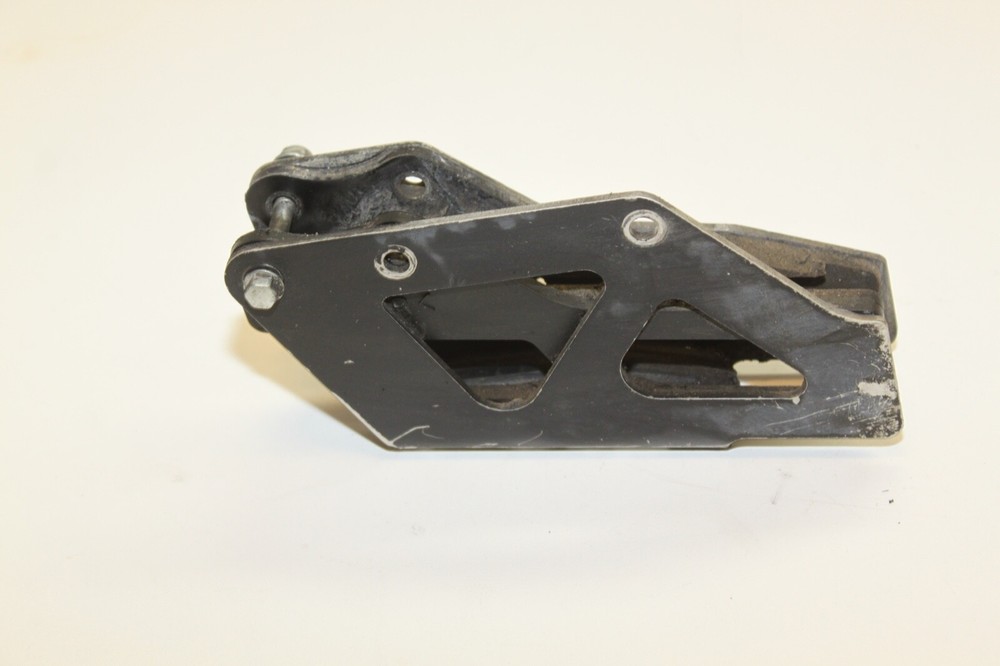 06-20 Suzuki DRZ400SM Chain Guide (P-67)