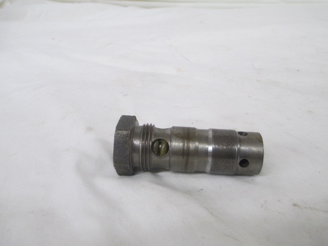 John Deere Valve (AA15342)