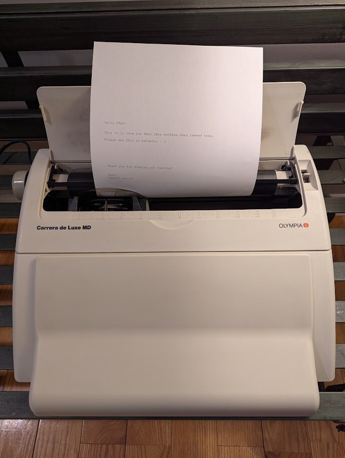 RARE! Olympia Carrera de Luxe MD - Electronic Typewriter - Clean / Tested!