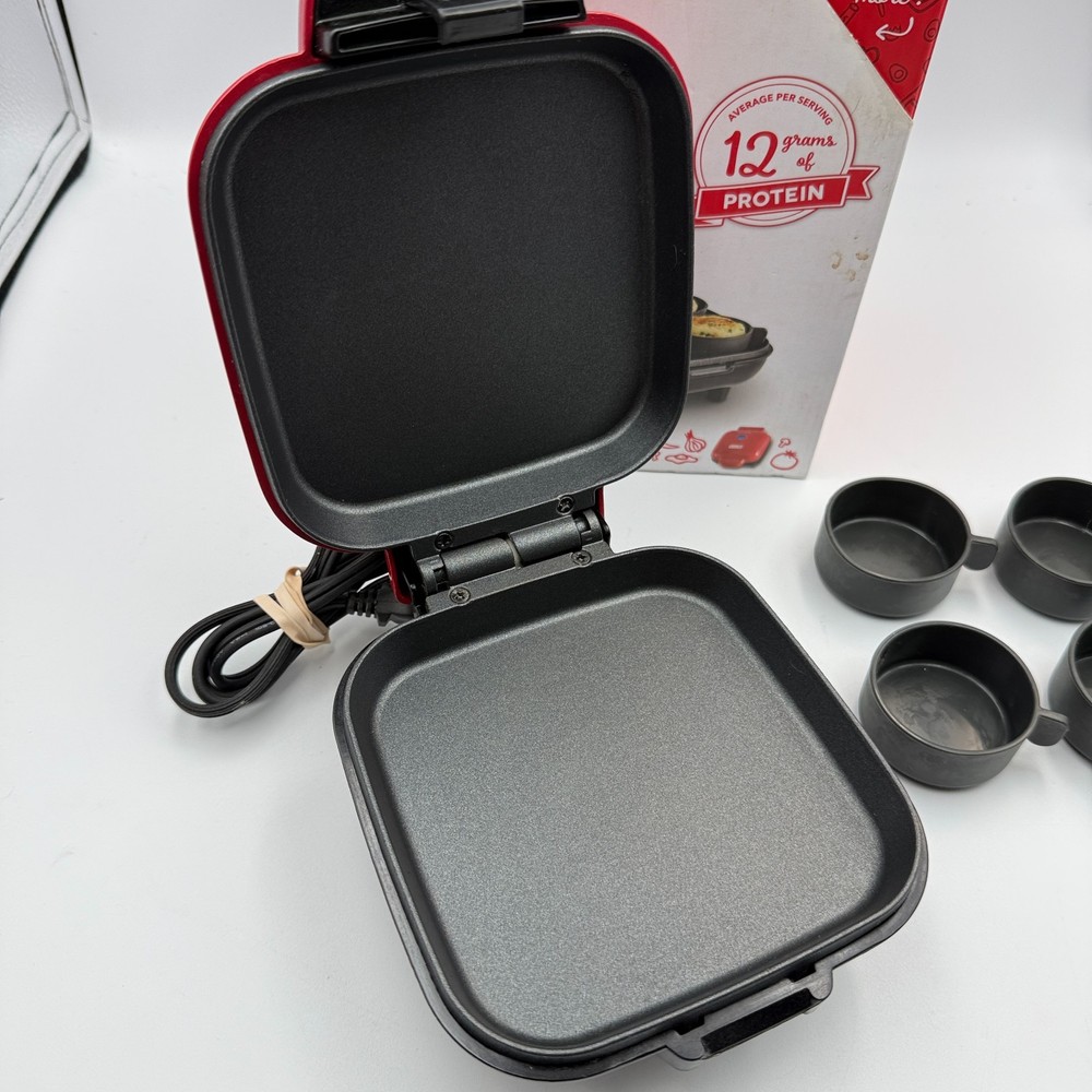 Dash Egg Bite Maker DBBM400GBRD04 4-Cup Nonstick Breakfast Maker w/ Cups & Box
