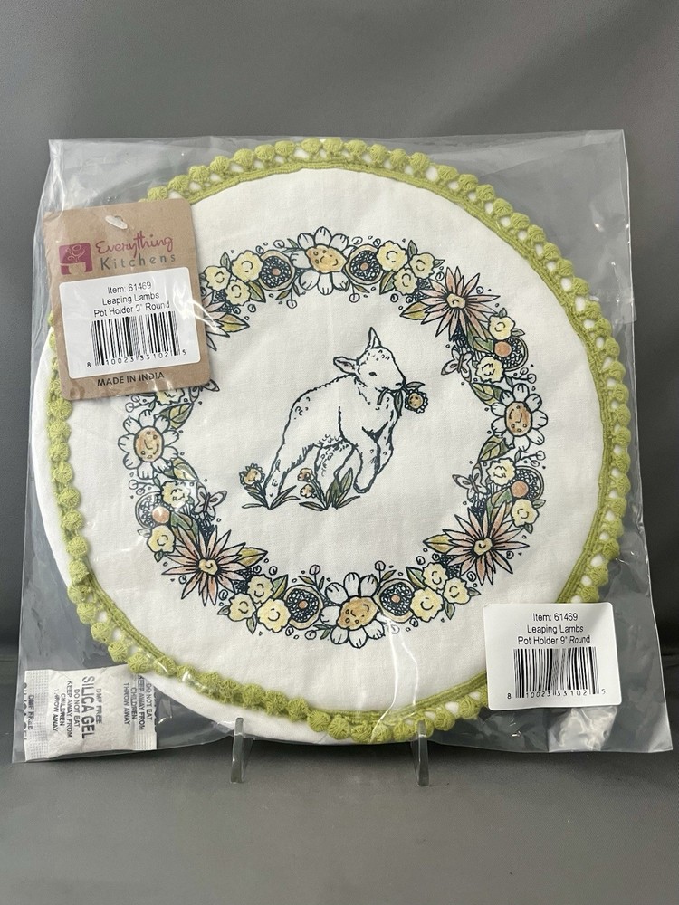 HLCCA Conference 2025 Everything Kitchens “Leaping Lambs” 9” Potholder