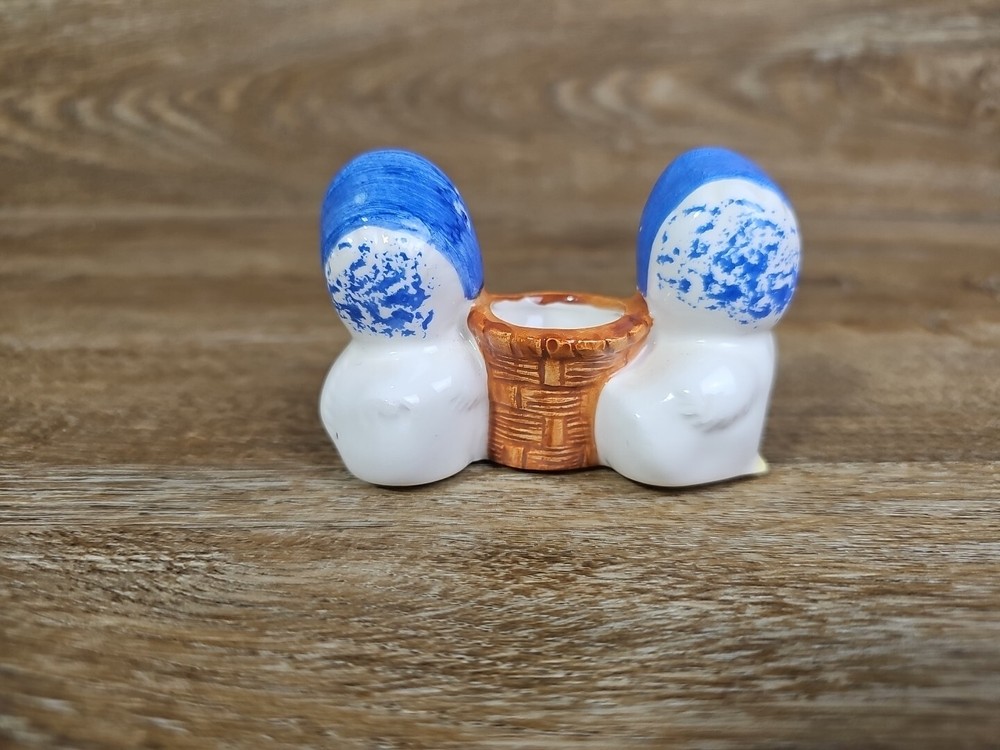 Vintage 2 Chicks With A Basket Toothpick Holder (Read)